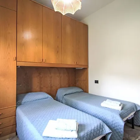 Valle Dei Poggi By Interhome Daire Rapallo